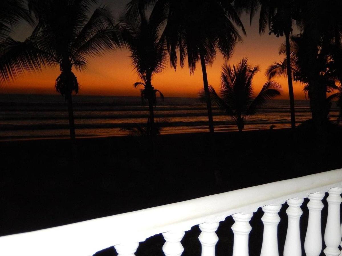 Hotel Delfin Playa Bejuco 에스테릴로스 에스테 외부 사진