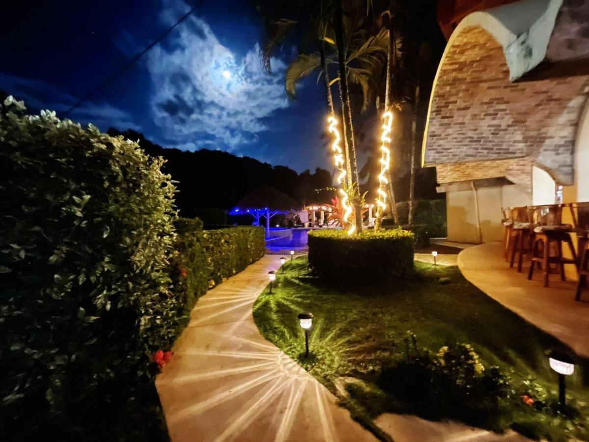 Hotel Delfin Playa Bejuco 에스테릴로스 에스테 외부 사진