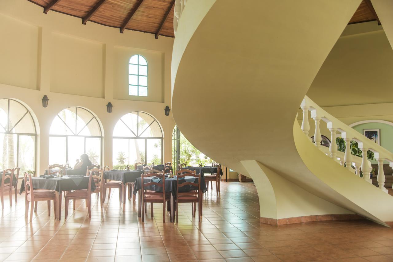 Hotel Delfin Playa Bejuco 에스테릴로스 에스테 외부 사진